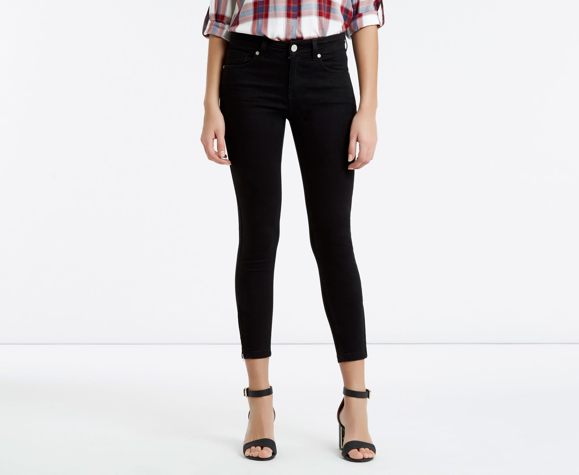 ISABELLA SKINNY CROP JEANS